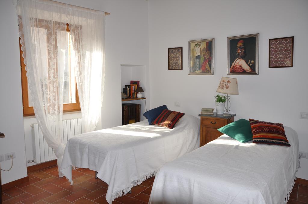 Appartement Residenza I Due Mondi à Spolète Extérieur photo