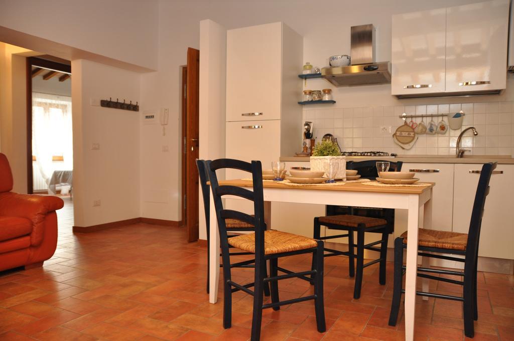 Appartement Residenza I Due Mondi à Spolète Extérieur photo