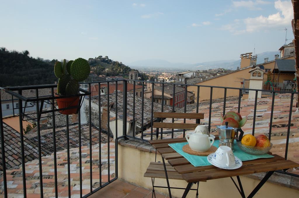 Appartement Residenza I Due Mondi à Spolète Extérieur photo